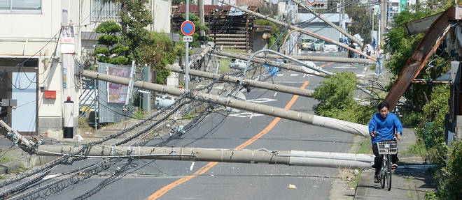 A Sennan City, dans la prefecture d'Osaka apres le passage du typhon Jebi.   