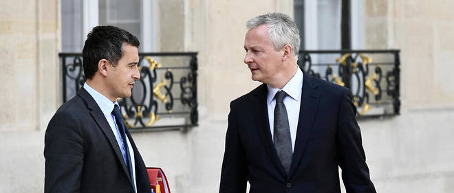 Bruno Le Maire et Gerald Darmanin a la sortie du conseil des ministres, lundi 24 septembre. 