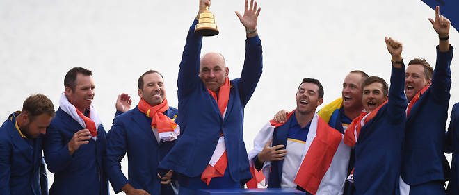 Thomas Bjorn et les Europeens remportent la 42e Ryder Cup.