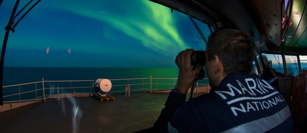 Arctique: le passage Nord-Est franchi pour la premiere fois par la Marine