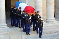 L'adieu au g&eacute;ant Aznavour, monument de la chanson et &quot;visage de la France&quot;