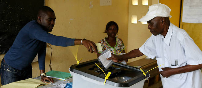 Les Gabonais sont de nouveau appeles aux urnes dans une atmosphere pas des plus sereines sur les plans politique comme economique et social.