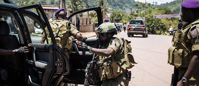 La question securitaire en zone anglophone et au nord a ete une preoccupation majeure de cette presidentielle camerounaise du 7 octobre 2018. Ici, des membres de la garde presidentielle.