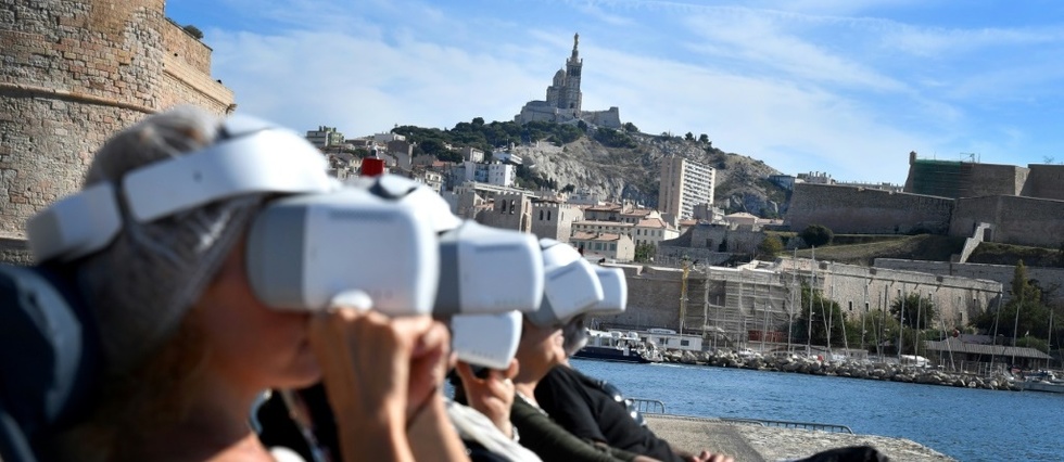 Drones touristiques: Marseille vue du ciel, sans quitter le sol