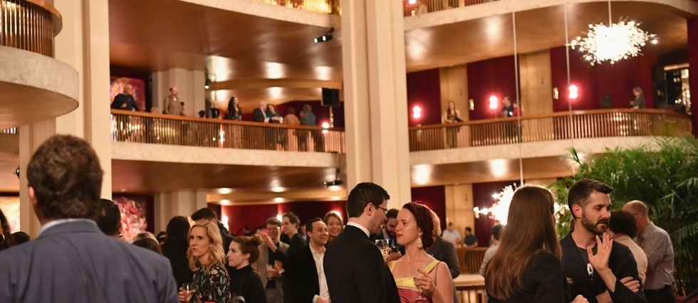 A New York, le Metropolitan Opera fait de l'oeil aux "millenials"