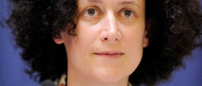 Emmanuelle Wargon, 47 ans, deboule au ministere de l'Ecologie, en tant que secretaire d'Etat, en provenance de Danone.