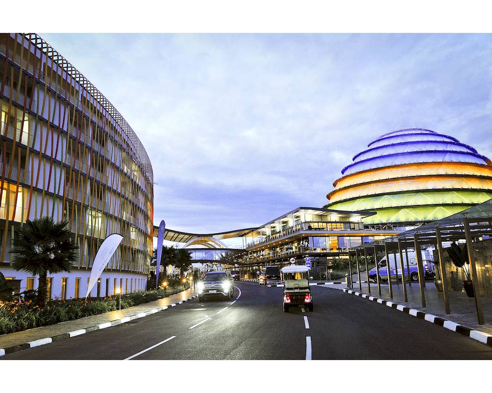 Le Kigali Convention Center est emblématique de la volonté du Pays des mille collines d'entrer dans l'ère des nouvelles technologies digitales. 
 ©  REA/Vincent Fournier/Jeune Afrique