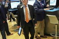 A Wall Street, le Dow Jones chute dans le sillage de Caterpillar et 3M