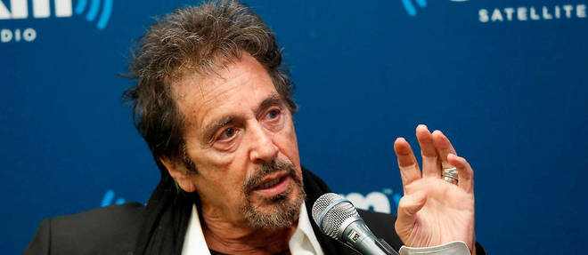 Al Pacino sur scene repond aux questions du public.