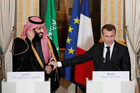  Le président français Emmanuel Macron a souligné l'espoir que représentait le prince-héritier Mohammed Ben Salmane pour l'Arabie saoudite lors d'une conférence de presse à l'Élysée le 10 avril 2018.
   ©YOAN VALAT