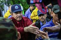 Le pr&eacute;sident nicaraguayen Ortega met en sc&egrave;ne le soutien de ses partisans