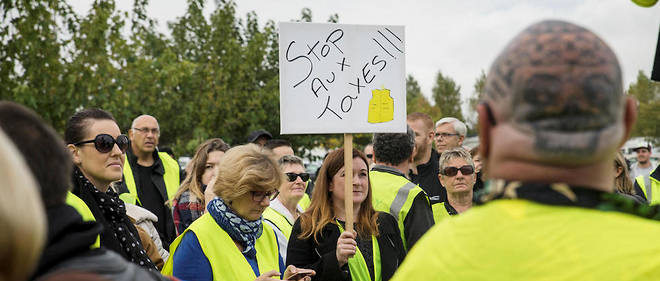 Les Gilets Jaunes Divisent Les Partis Politiques Le Point