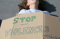 Violences faites aux femmes: personnalit&eacute;s et syndicalistes appellent &agrave; marcher le 24 novembre