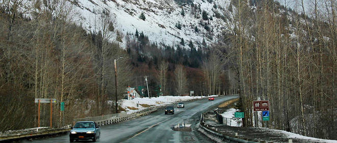 Etats Unis Nombreux Degats En Alaska Apres Un Tremblement De Terre Le Point