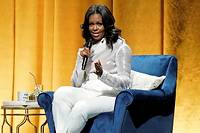 Michelle Obama reporte sa visite &agrave; Paris afin d'assister aux obs&egrave;ques de Bush
