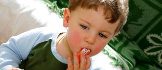  Une étude confirme que la kinésithérapie est efficace pour soigner la bronchiolite chez les enfants. 