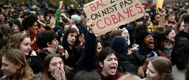 Manifestation de lyceens, le 7 decembre a Paris. 