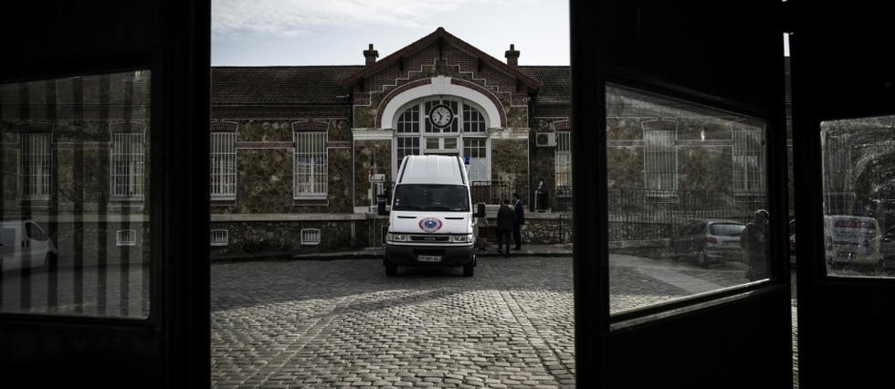 Le detenu evade de la prison de Fresnes toujours recherche