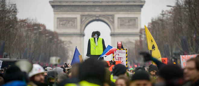 Des manifestations sont notamment prevues a Paris,  Bourges, Nantes, Caen, Saint-Brieuc, Marseille, Bordeaux et Lille.