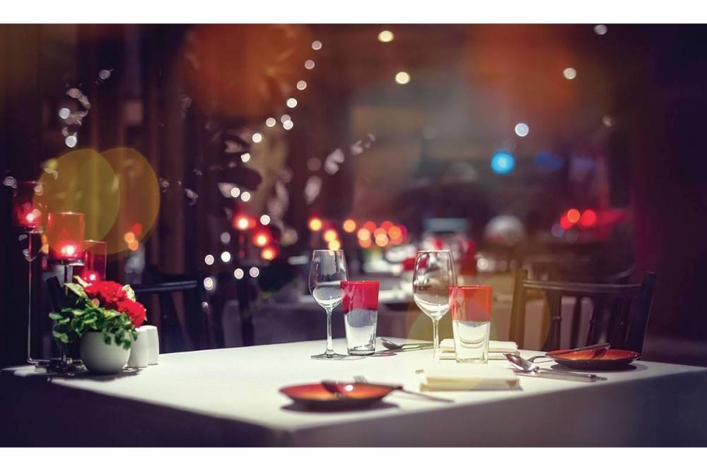 Le restaurant propose plusieurs rendez-vous thématiques dans l'année, comme la soirée spéciale Saint-Valentin. ©  Lady Adjigo