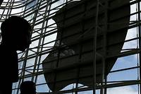 Face &agrave; une baisse des ventes d'iPhone, Apple cherche son salut dans les services