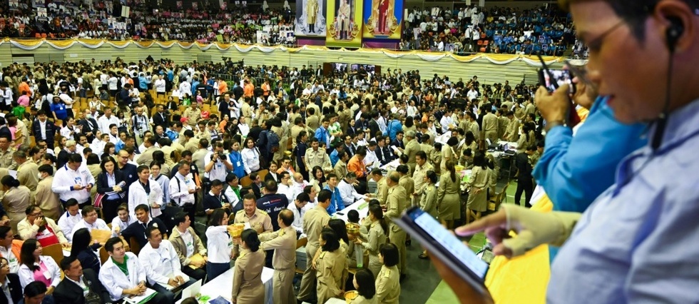 En Thailande, afflux de candidats aux premieres legislatives depuis le coup d'Etat