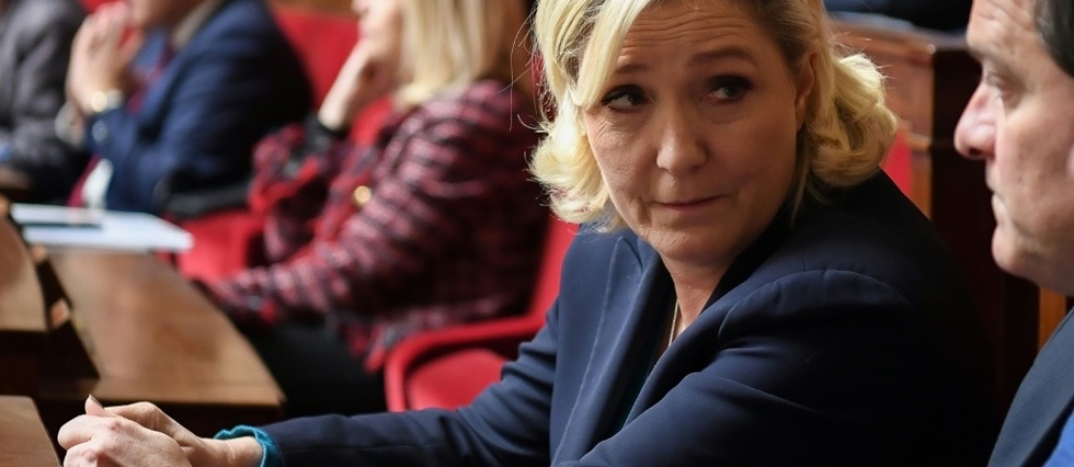 Alstom/Siemens: Marine Le Pen "ravie que le mariage n'ait pas lieu"