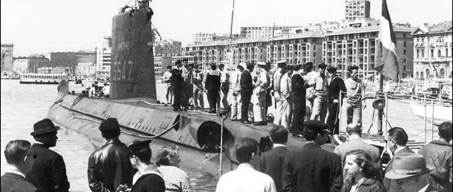 Photo de 1965 montrant le sous-marin la << Minerve >> dans le port de Marseille. Cinquante ans apres sa disparition, en 1968, dans les eaux toulonnaises, les recherches pour retrouver son epave vont reprendre.