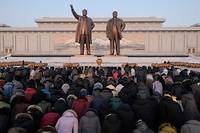 Les Nord-Cor&eacute;ens rendent hommage &agrave; Kim Jong Il dans un froid glacial