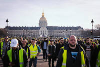  Près de 5 000 personnes ont de nouveau manifesté dans les rues de Paris samedi pour l'acte XIV des Gilets jaunes. 