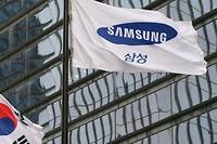 Samsung d&eacute;voile un smartphone &agrave; &eacute;cran pliable vendu pr&egrave;s de 2.000 dollars