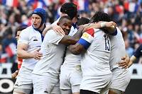  La joie du XV de France de rugby autour de Romain Ntamack samedi. En s'imposant contre l'Écosse (27-10), les Bleus ont remporté leur premier succès dans le Tournoi des 6 nations (rugby). 
  