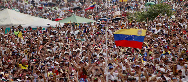 << Nous esperons fortement que dans les prochains jours, semaines et  mois, le regime de Maduro comprendra que le peuple venezuelien a fait en  sorte que ses jours soient comptes >>, a insiste Mike Pompeo