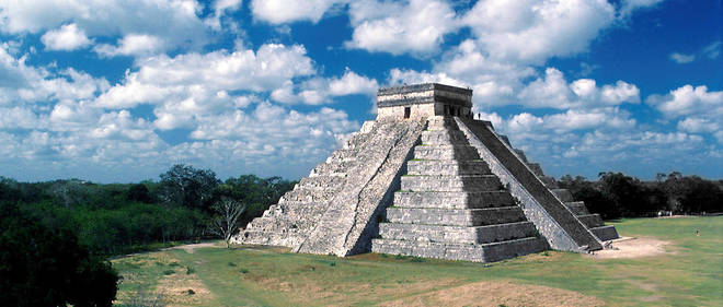 temple maya photo