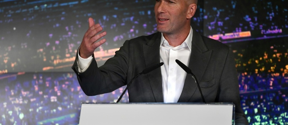 Real Madrid: Zidane et une reconstruction "galactique"