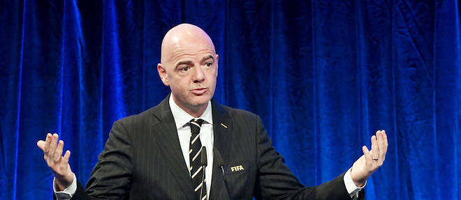 Le president de la Fifa est pris pour cible en raison de sa proximite avec un procureur suisse