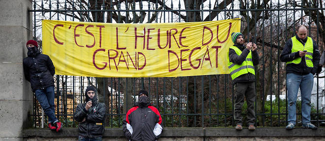 A Paris, lors de l'acte X des Gilets jaunes le 19 janvier.  