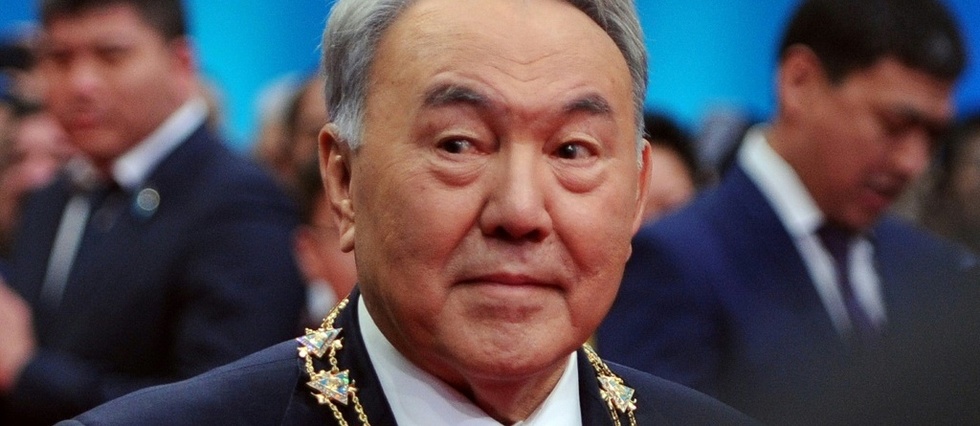 Le president kazakh demissionne apres trois decennies de pouvoir