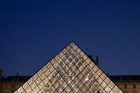 30 ans de la Pyramide du Louvre, psychodrame entre anciens et modernes
