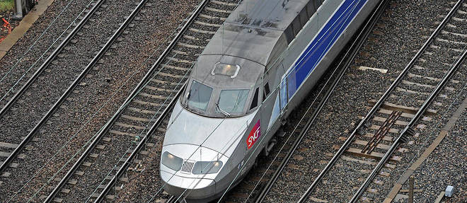 
Un lundi marqu&#233; par l'appel &#224; une "journ&#233;e sans cheminots" par l'intersyndicale de la SNCF.
