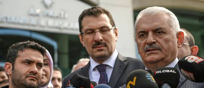Municipales en Turquie : le parti d'Erdogan fait appel a Istanbul et Ankara