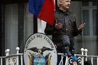 Julian Assange, de h&eacute;raut de la transparence &agrave; h&ocirc;te ind&eacute;sirable