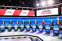  Au regard des visages présents sur le plateau de France 2, il y a eu vraiment sur la classe politique française un grand coup de balai qui a changé le paysage. 