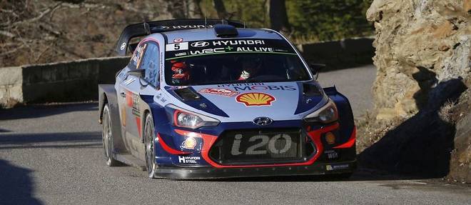 Thierry Neuville a remporte le Tour de Corse 2019 au volant de sa Hyundai i20 Coupe WRC.