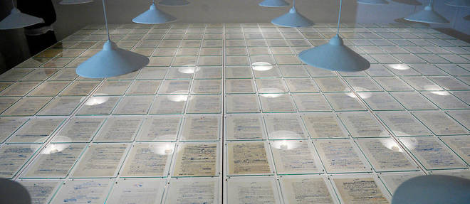 Le manuscrit original du roman de Vassili Grossman, expose au musee d'Art moderne de Moscou.