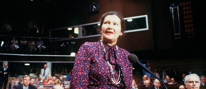Simone Veil au Parlement europeen en 1984.  