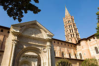  Saint-Sernin est la plus grande basilique romane d'Europe. 
