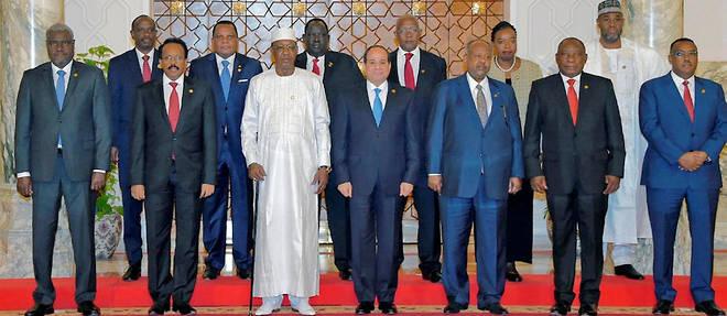 Pour la premiere fois depuis le debut des manifestations au Soudan, plusieurs chefs d'Etat africains se sont reunis pour un sommet sur la question de la transition. 