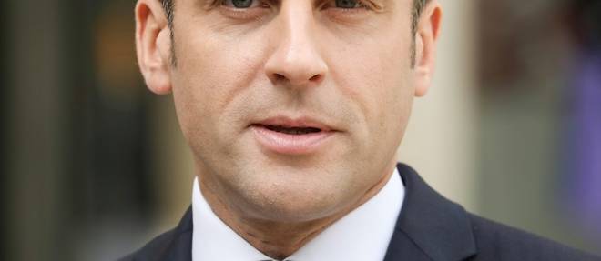 Macron renoue avec la tradition en invitant la presse a l'Elysee