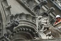 Restauration Notre-Dame: des d&eacute;rogations aux lois de protection provoquent une controverse